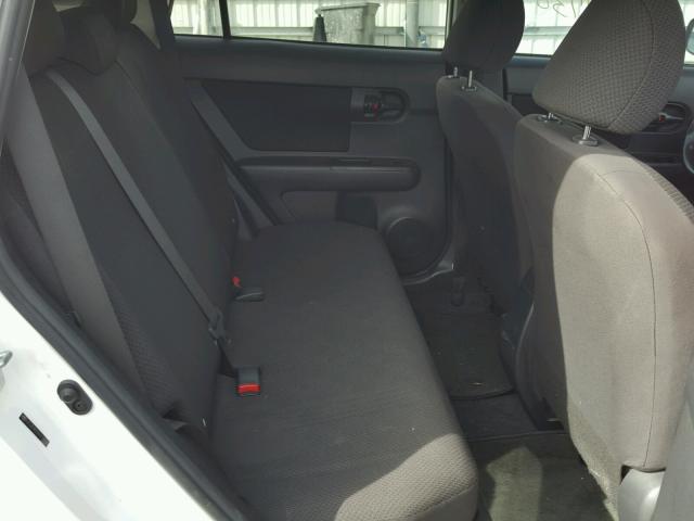 JTLZE4FE7A1117125 - 2010 TOYOTA SCION XB თეთრი ფოტო 6