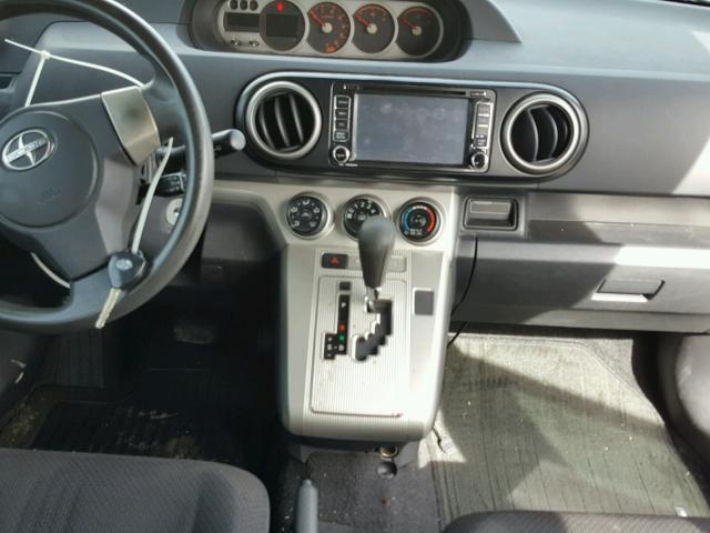 JTLZE4FE7A1117125 - 2010 TOYOTA SCION XB თეთრი ფოტო 9