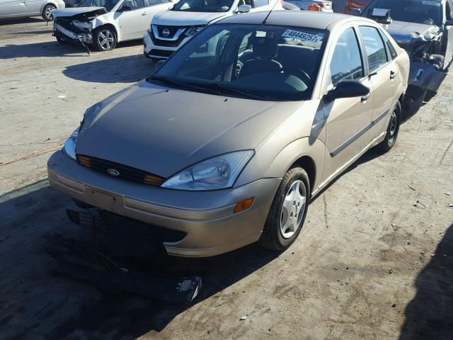 1FAFP33P92W234420 - 2002 FORD FOCUS LX GOLD photo 2