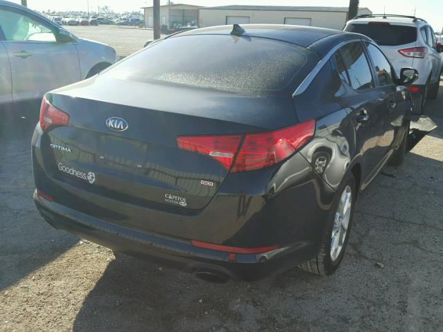 5XXGM4A71DG123929 - 2013 KIA OPTIMA LX BLACK photo 4