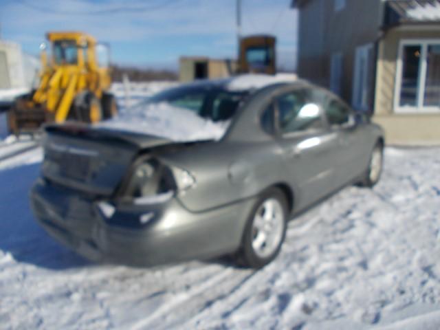 1FAFP53U81G238078 - 2001 FORD TAURUS SE GRAY photo 4