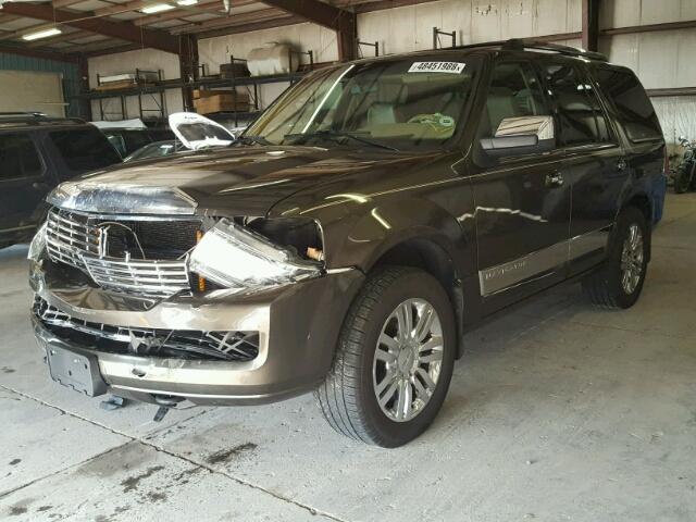 5LMFU28568LJ22388 - 2008 LINCOLN NAVIGATOR Brązowy zdjęcie 2