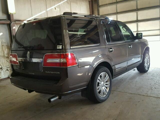 5LMFU28568LJ22388 - 2008 LINCOLN NAVIGATOR Brązowy zdjęcie 4