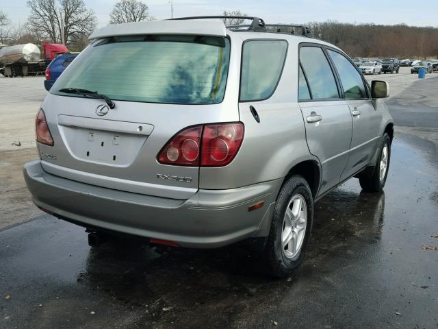 JT6HF10U6X0069108 - 1999 LEXUS RX 300 SILVER photo 4