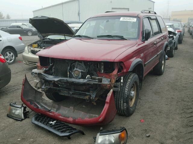 JA4MT21H83J600184 - 2003 MITSUBISHI MONTERO SP RED photo 2