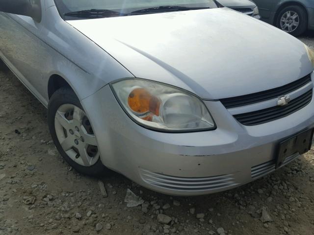 1G1AK15FX77170250 - 2007 CHEVROLET COBALT LS SILVER photo 9