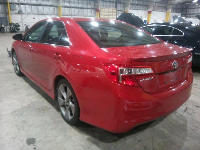 4T1BF1FK3CU633333 - 2012 TOYOTA CAMRY BASE RED photo 3