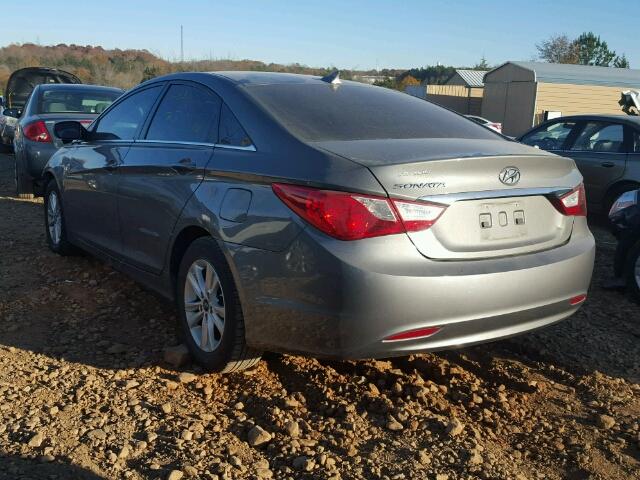 5NPEB4AC4DH518055 - 2013 HYUNDAI SONATA GLS SILVER photo 3