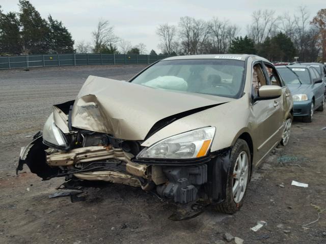 1HGCM66565A079944 - 2005 HONDA ACCORD EX GOLD photo 2