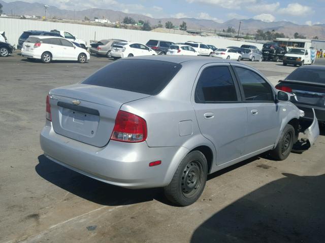 KL1TD56656B643412 - 2006 CHEVROLET AVEO BASE Күміс фото 4