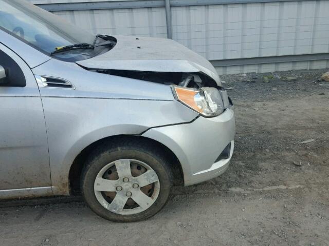 KL1TD6DEXBB131865 - 2011 CHEVROLET AVEO LS SILVER photo 9