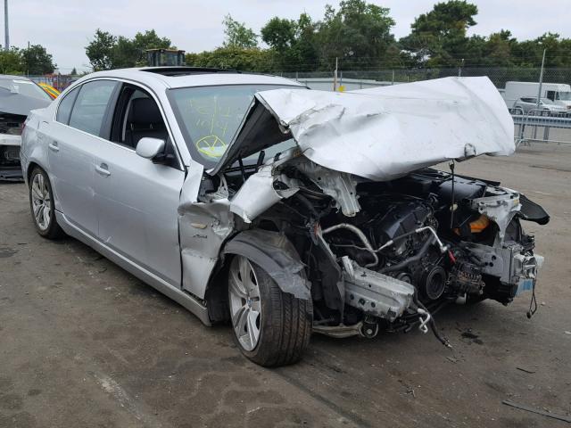 WBANV13539C152657 - 2009 BMW 528 XI SILVER photo 1