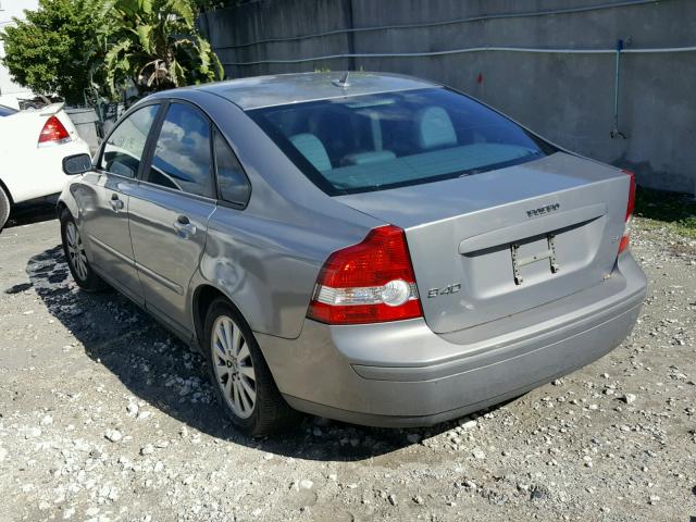 YV1MS382X42024930 - 2004 VOLVO S40 2.4I GRAY photo 3