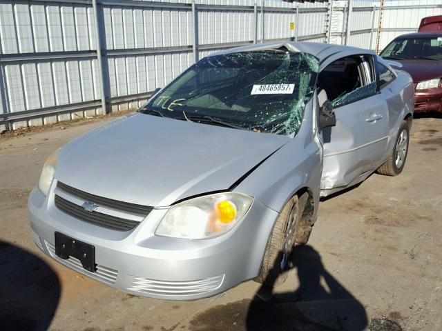 1G1AK15F267601355 - 2006 CHEVROLET COBALT LS SILVER photo 2