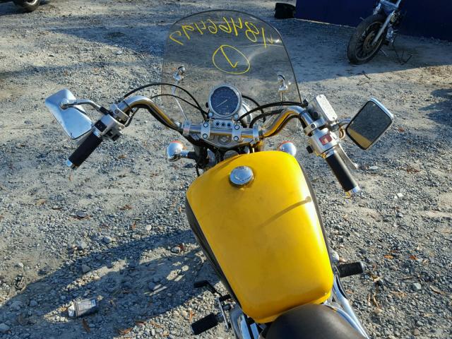 1HFSC1807VA102509 - 1997 HONDA VT1100 C1A YELLOW photo 5