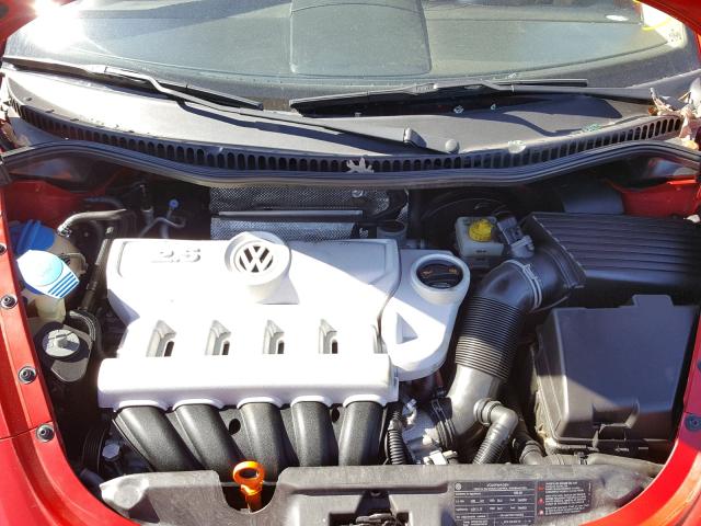 3VWPW31C89M501197 - 2009 VOLKSWAGEN NEW BEETLE 红色 照片 7