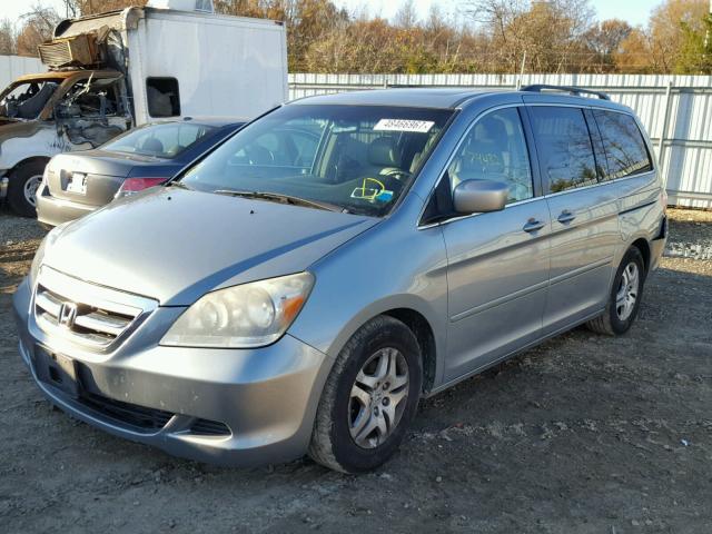 5FNRL38737B057418 - 2007 HONDA ODYSSEY EX SILVER photo 2