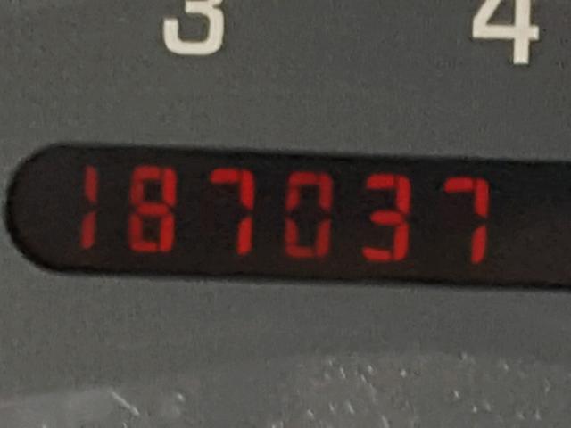 1G2NE52T1XM886137 - 1999 PONTIAC GRAND AM S 绿色 照片 8