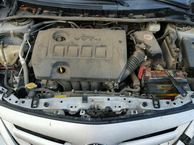 2T1BU4EE1CC852229 - 2012 TOYOTA COROLLA BA SILVER photo 7