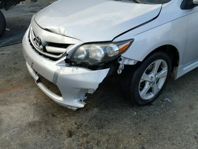 2T1BU4EE1CC852229 - 2012 TOYOTA COROLLA BA SILVER photo 9