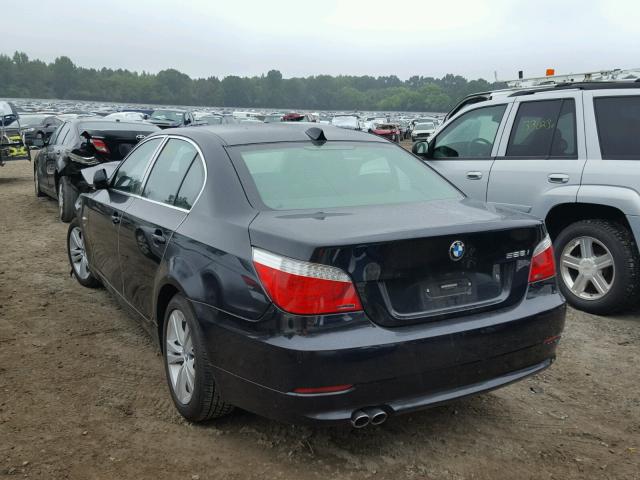 WBANV1C58AC442896 - 2010 BMW 528 XI BLACK photo 3