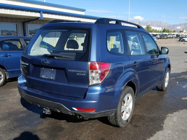 JF2SH6BC3AG790285 - 2010 SUBARU FORESTER X BLUE photo 4