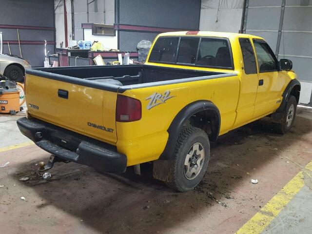 1GCCT19X638256577 - 2003 CHEVROLET S TRUCK S1 YELLOW photo 4