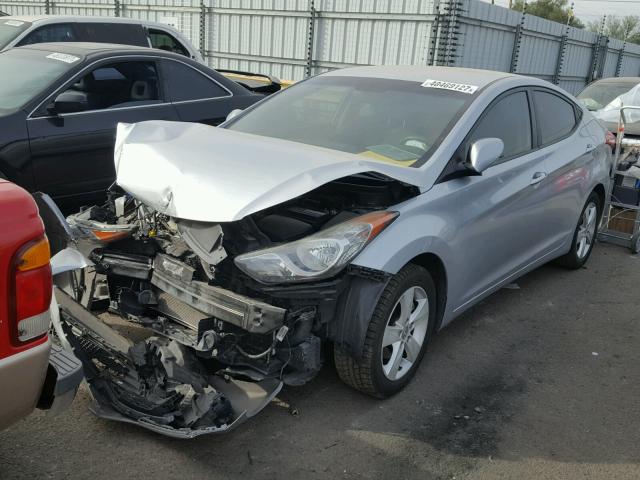 5NPDH4AE2CH065595 - 2012 HYUNDAI ELANTRA GL SILVER photo 2