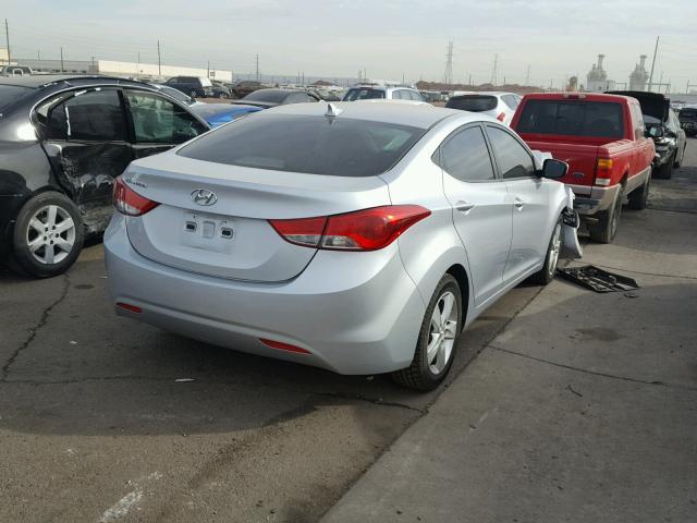 5NPDH4AE2CH065595 - 2012 HYUNDAI ELANTRA GL SILVER photo 4