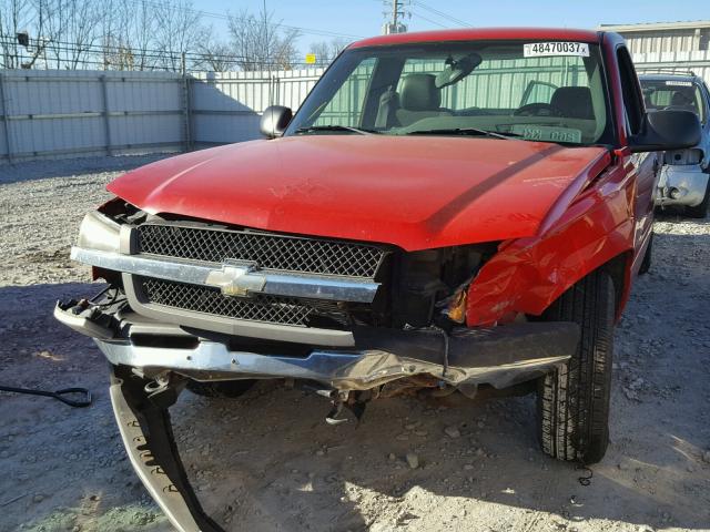 1GCEC14X95Z326280 - 2005 CHEVROLET SILVERADO RED photo 2