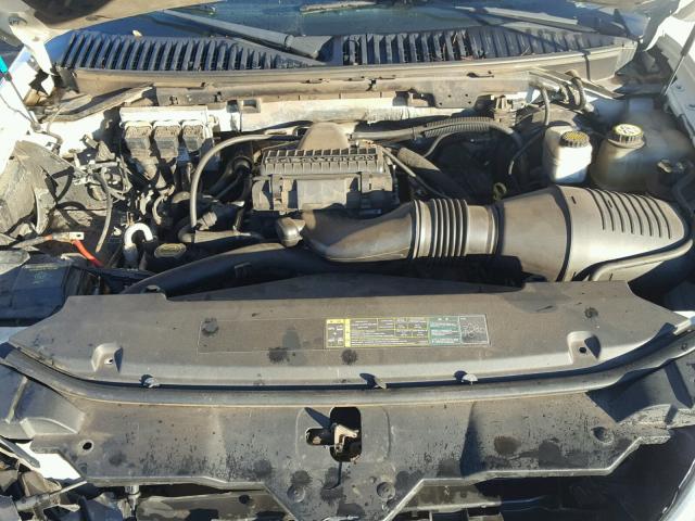 5LMFU27536LJ25814 - 2006 LINCOLN NAVIGATOR WHITE photo 7