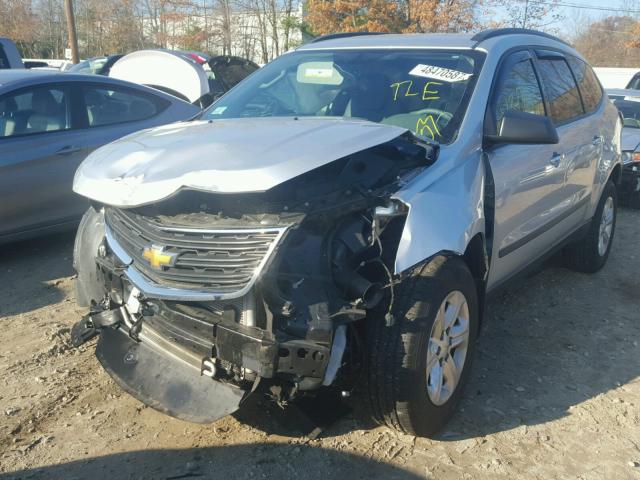 1GNKVFED4FJ260114 - 2015 CHEVROLET TRAVERSE L SILVER photo 2