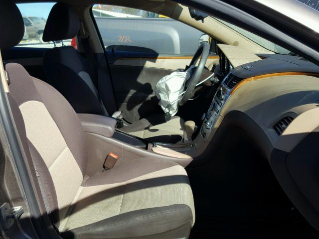 1G1ZC5E12BF397989 - 2011 CHEVROLET MALIBU 1LT 棕色 照片 5