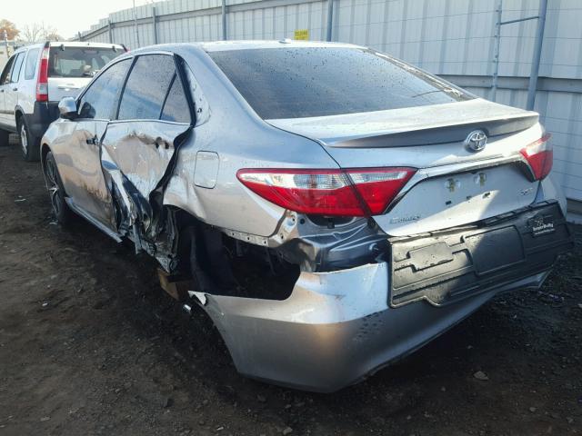 4T1BF1FK2FU988708 - 2015 TOYOTA CAMRY LE SILVER photo 3