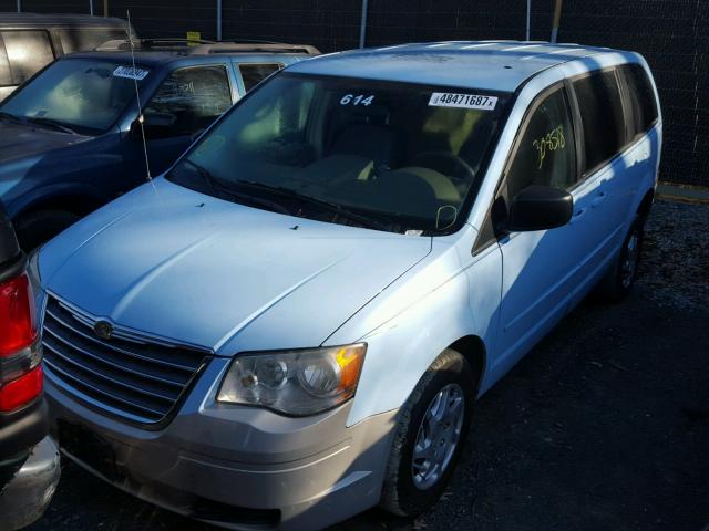 2A8HR44E99R554252 - 2009 CHRYSLER TOWN & COU BLUE photo 2