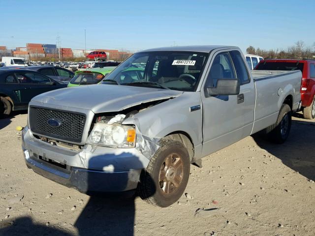 1FTRF12W64NC69951 - 2004 FORD F150 SILVER photo 2