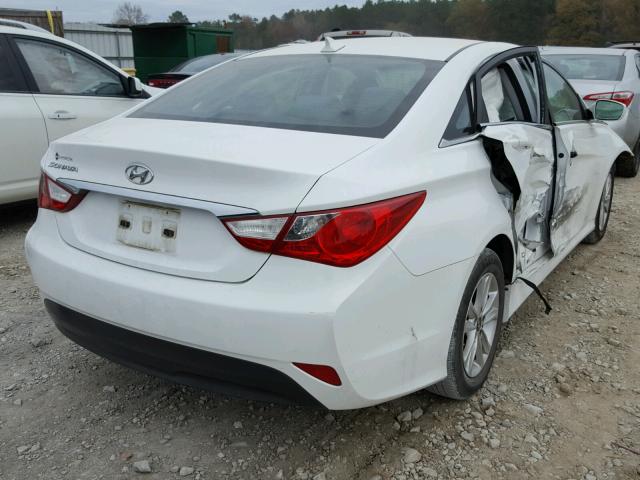 5NPEB4AC1EH905681 - 2014 HYUNDAI SONATA GLS WHITE photo 4