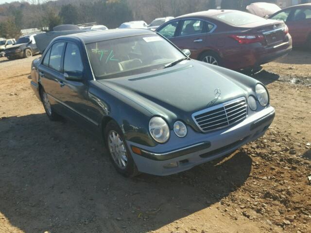 WDBJF65J71B287087 - 2001 MERCEDES-BENZ E 320 GREEN photo 1