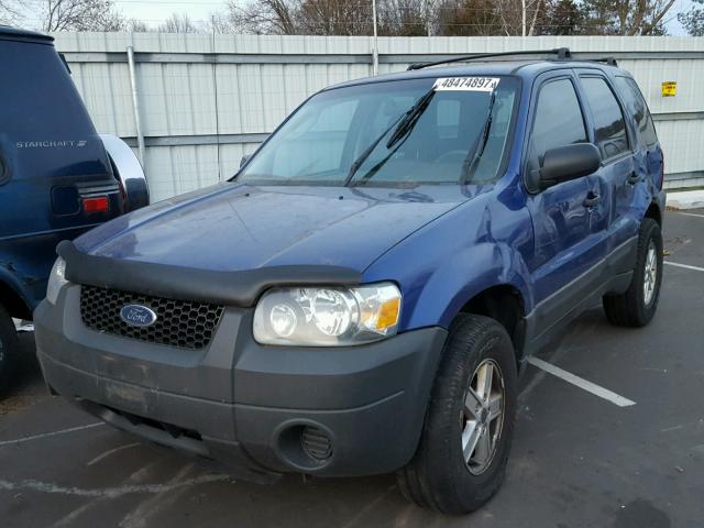 1FMYU02Z45KB06901 - 2005 FORD ESCAPE XLS BLUE photo 2