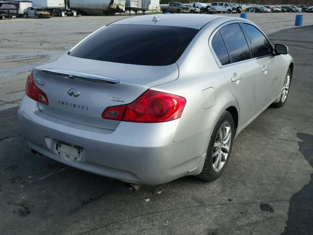 JNKBV61FX8M250073 - 2008 INFINITI G35 SILVER photo 4