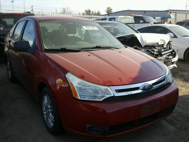 1FAHP35N69W144205 - 2009 FORD FOCUS SE RED photo 1