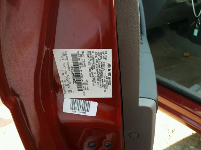 1FAHP35N69W144205 - 2009 FORD FOCUS SE RED photo 10