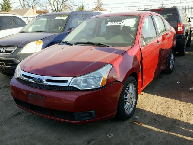 1FAHP35N69W144205 - 2009 FORD FOCUS SE RED photo 2