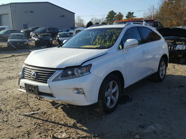 2T2BK1BA2FC301541 - 2015 LEXUS RX 350 WHITE photo 2