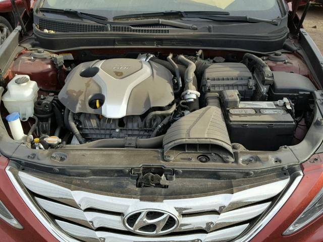 5NPEC4AB8DH538975 - 2013 HYUNDAI SONATA SE RED photo 7