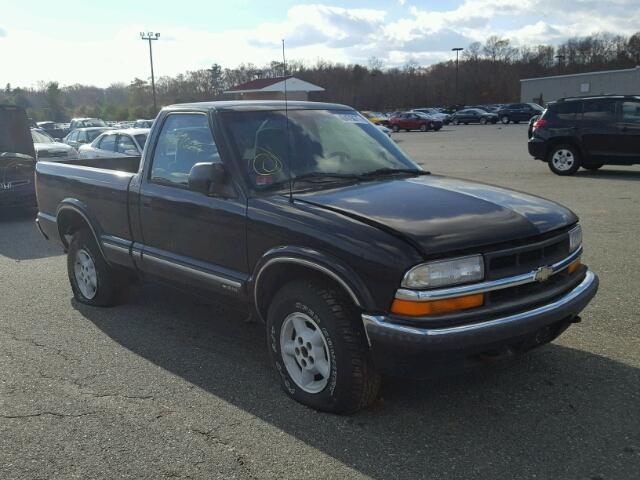 1GCDT14W6YK213905 - 2000 CHEVROLET S TRUCK S1 BLACK photo 1