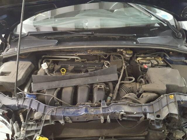 1FAHP3F22CL148295 - 2012 FORD FOCUS SE BLUE photo 7