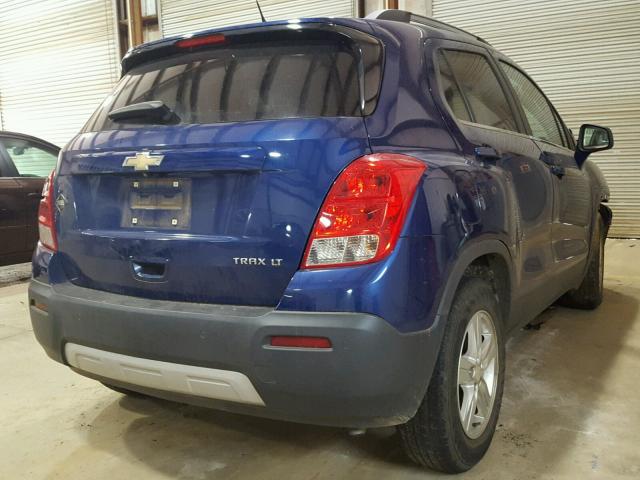 3GNCJLSB8FL216563 - 2015 CHEVROLET TRAX 1LT BLUE photo 4