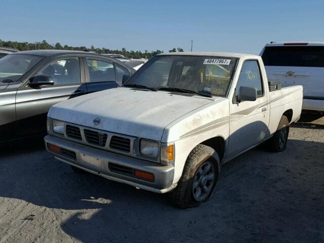 1N6SD11SXVC362861 - 1997 NISSAN TRUCK BASE WHITE photo 2