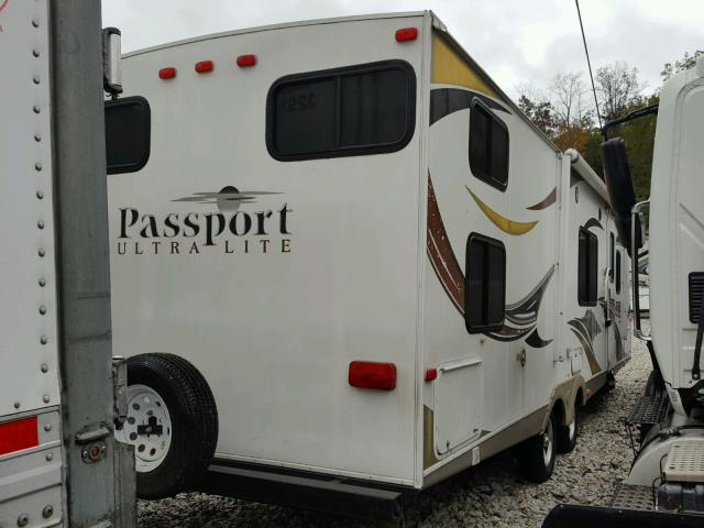 4YDT29022BT412707 - 2011 KEYSTONE PASSPORT 白色 照片 4